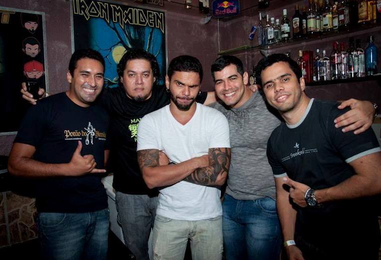 Porão abre mais cedo para jogo da Inglaterra x Itália