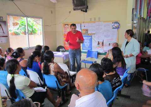 Palestra e atendimentos encerram programação das mulheres em centros de saúde de Parintins