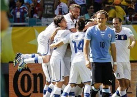  Itália vence o Uruguai nos pênaltis por 3 a 2 