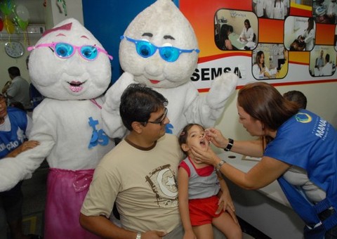 Manaus já vacinou 67,11% das crianças contra a paralisia