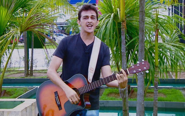 Vagner Martins e Pegada Sertaneja animam noite de Odotologia