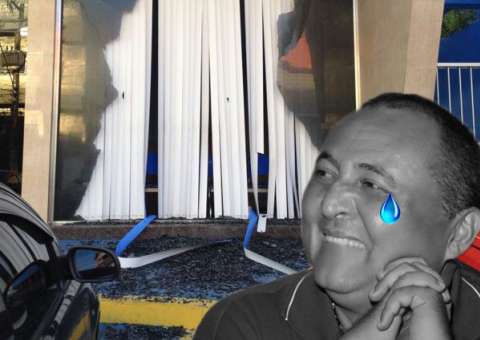 Trabalhador não recebe pagamento e destrói sindicato com martelo