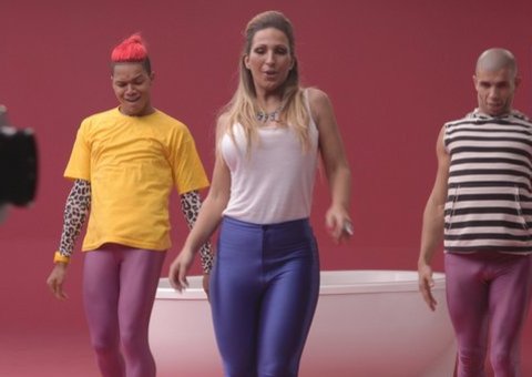 Valesca Popozuda grava clipe de 'Eu Sou a Diva que Você quer Copiar'