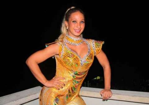 "Se tiver que fazer mais música de palavrão, vou fazer. Não virei santa", diz Valesca Popozuda