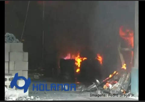  Veja vídeo do incêndio que destruiu galpão industrial em Manaus