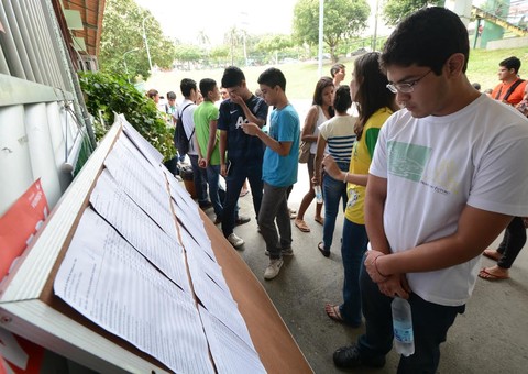 Resultado do vestibular da UEA será divulgado na quarta-feira