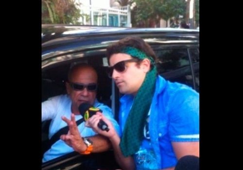 Vesgo, do "Pânico", tira satisfações com ex-casseta  