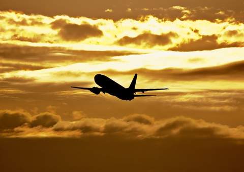 Passageiro poderá usar aparelhos eletrônicos em voos domésticos