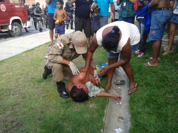 Polícia usa força no Viver Melhor
