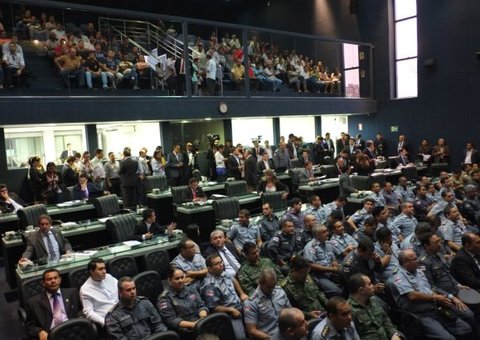 Oficiais da PM vão receber gratificação na aposentadoria