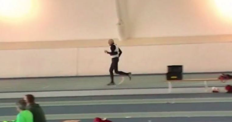 Vovôzinho quebra recorde e coloca qualquer novinho no bolso. Veja: