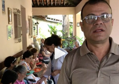 Ex-BBB Daniel Rolim pede ajuda financeira para manter asilo aberto