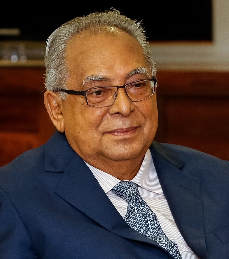 Amazonino perde tempo de programa na reta final da campanha