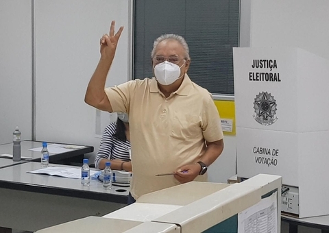 Amazonino Mendes vota em eleições municipais às vésperas de aniversário