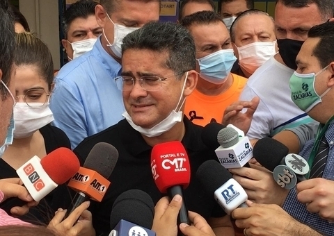 Almeida vota no segundo turno das eleições em Manaus