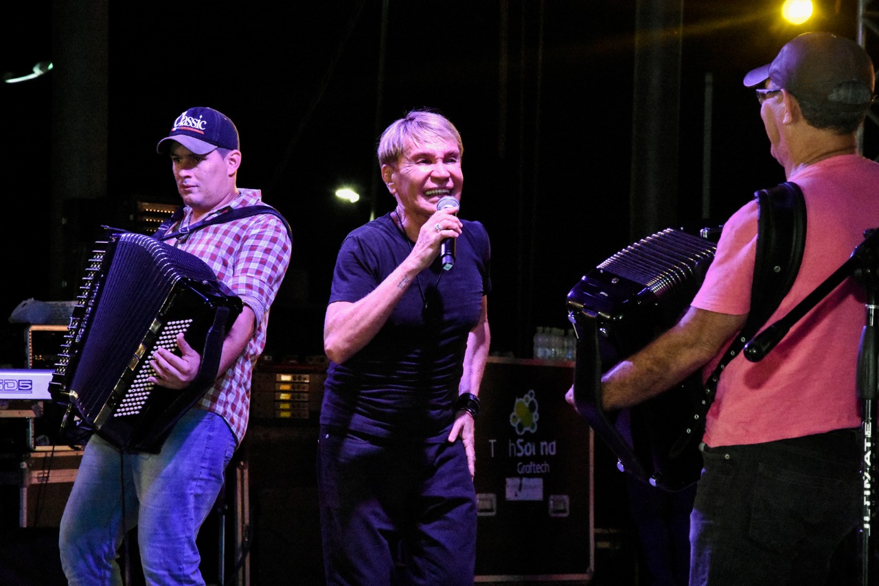 Prefeitura de Manaus lamenta morte de Zezinho Correa: 'rompeu fronteiras'