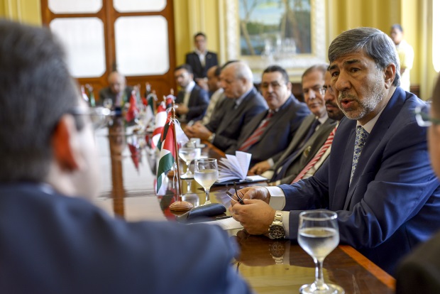 Experiência vivida na Copa da FIFA traz árabes a Manaus