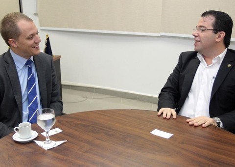 Wilker vai aos EUA representar Manaus no projeto Jovens Líderes