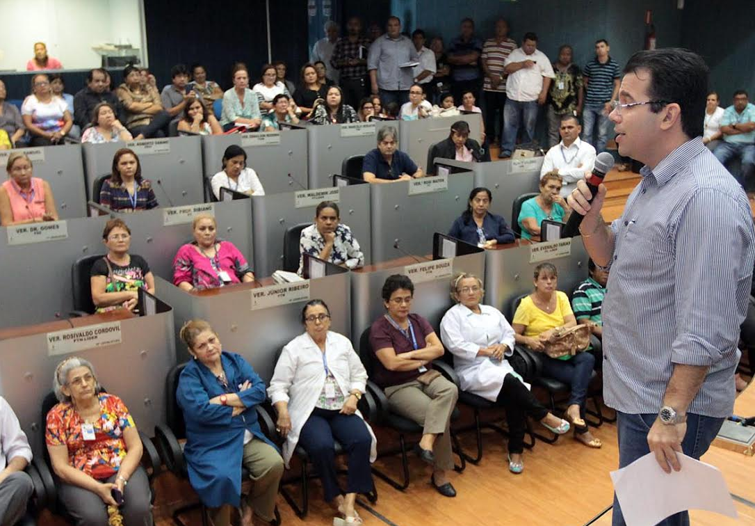 Servidores se reúnem para discutir melhorias na Câmara