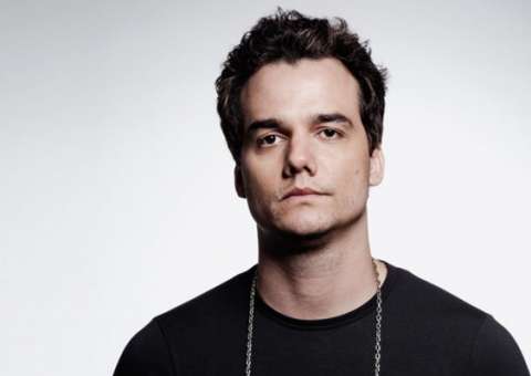 Record quer Wagner Moura no papel de Edir Macedo nos cinemas