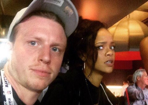 Confira as 30 piores fotos com celebridades dos últimos anos