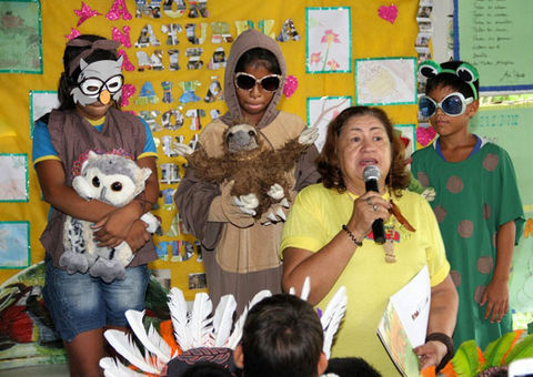  Alunos de escola ribeirinha realizam o Xibé Cultural