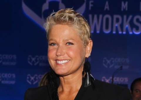 Xuxa mostra bastidores antes de coletiva com a Record: "Minha nova   casa"