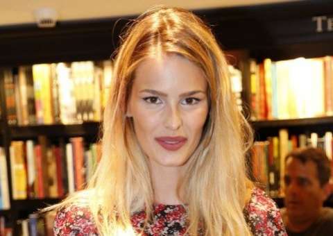 Yasmin Brunet diz que se incomoda com boatos de que está anoréxica