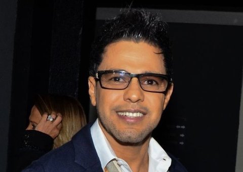 Zezé Di Camargo diz que vai excluir brigas de fãs