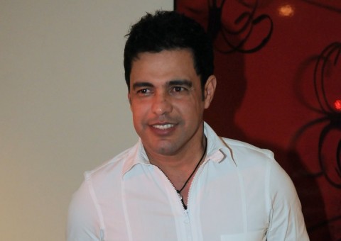 "Não existe homem fiel", dispara Zezé Di Camargo
