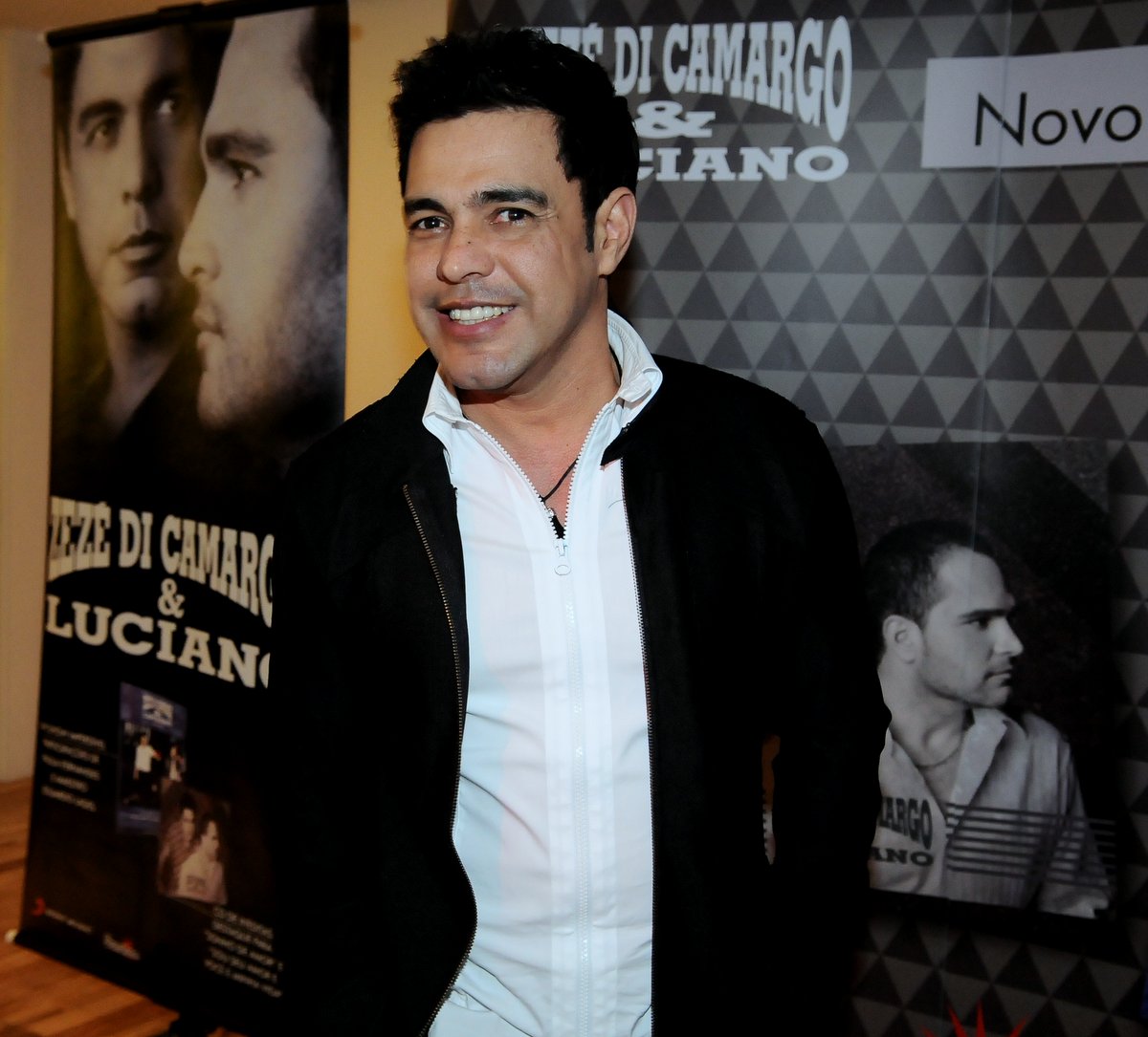 Zezé Di Camargo dá apartamento para ex-sogros e mostra boa relação com pais de Zilu