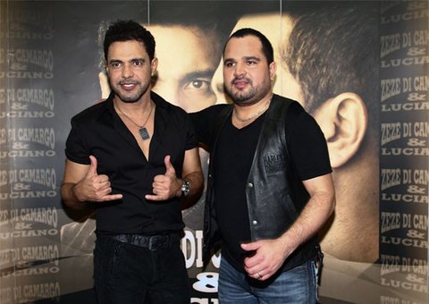 Zezé Di Camargo rebate crítica de Zilu e consegue piorar imagem do irmão