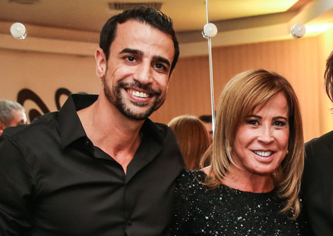   Zilu é flagrada discutindo com novo namorado em restaurante